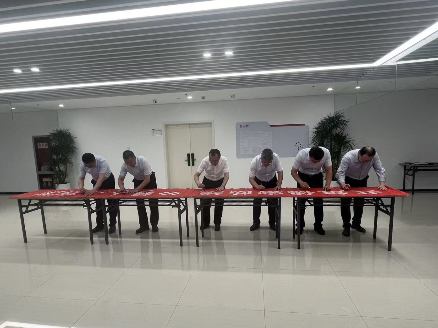 221747879568891559.jpg 221747879568891559.jpg